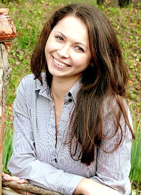 Passion woman Tat'yana from Chernovtsy (Ukraine), 37 yo, hair color chestnut