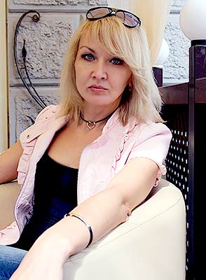 Calm bride Irina from Krivoy Rog (Ukraine), 54 yo, hair color peroxide ...