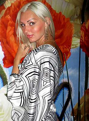 Smart bride Elena from Kharkov (Ukraine), 40 yo, hair color blonde