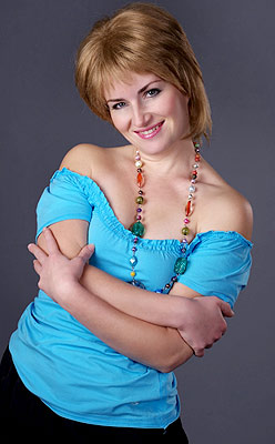 Optimistic woman Ol'ga from Kharkov (Ukraine), 48 yo, hair color blonde