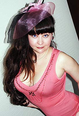 Energetic woman Ol'ga from Mariupol (Ukraine), 45 yo, hair color brown-haired