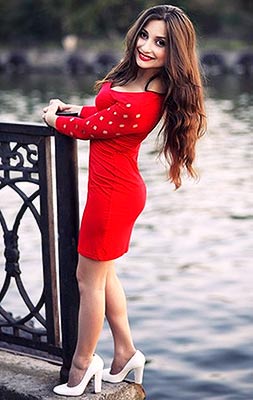 Sweet girl Ekaterina from Nikolaev (Ukraine), 33 yo, hair color chestnut