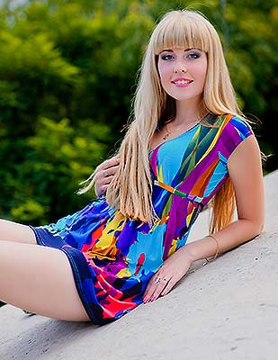 Passionate bride Ekaterina from Poltava (Ukraine), 38 yo, hair color blonde