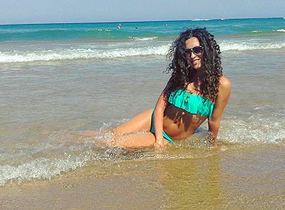 Positive girl Anna in bikini from Nikolaev (Ukraine), 34 yo, hair color brown-haired